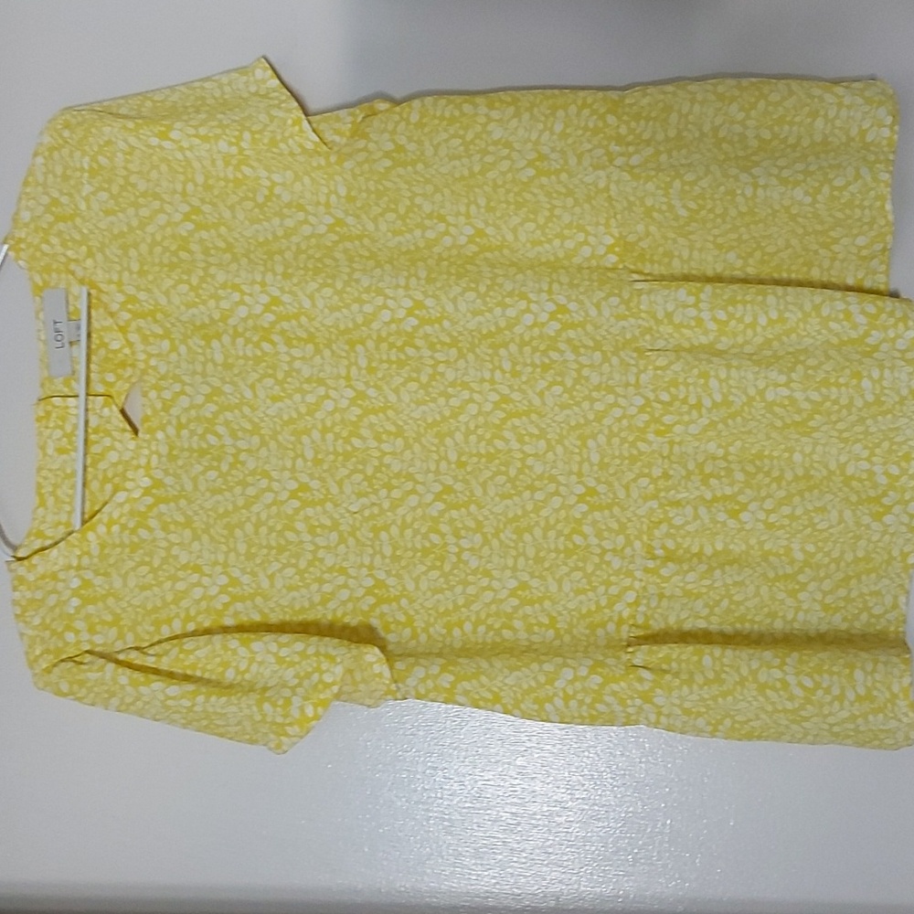 LOFT Floral Top/Designer/Floral/Yellow/White/Ruffles/Sz 14/Short Sleeved/Womens